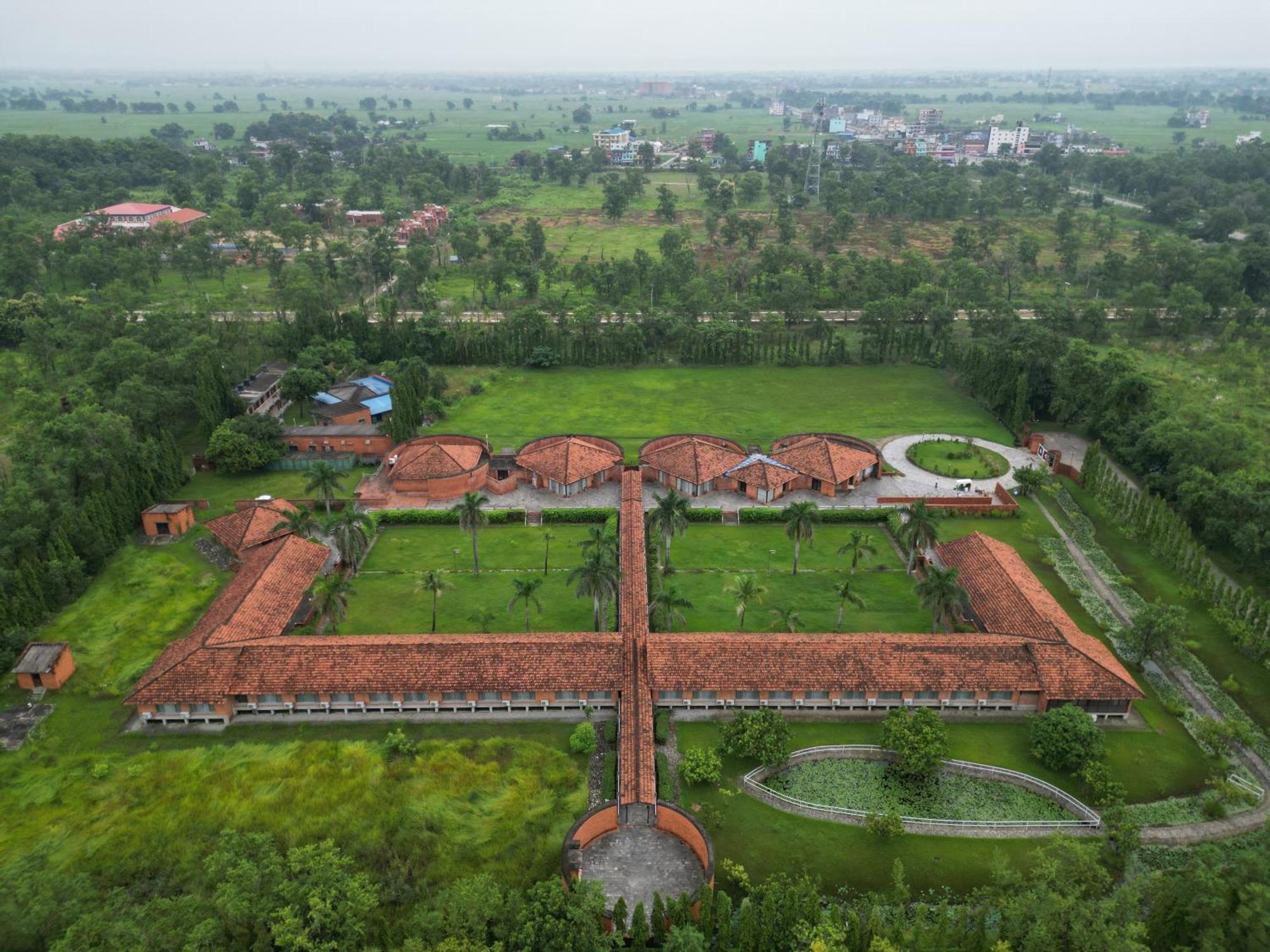 Hokke Lumbini Hotel Exterior photo