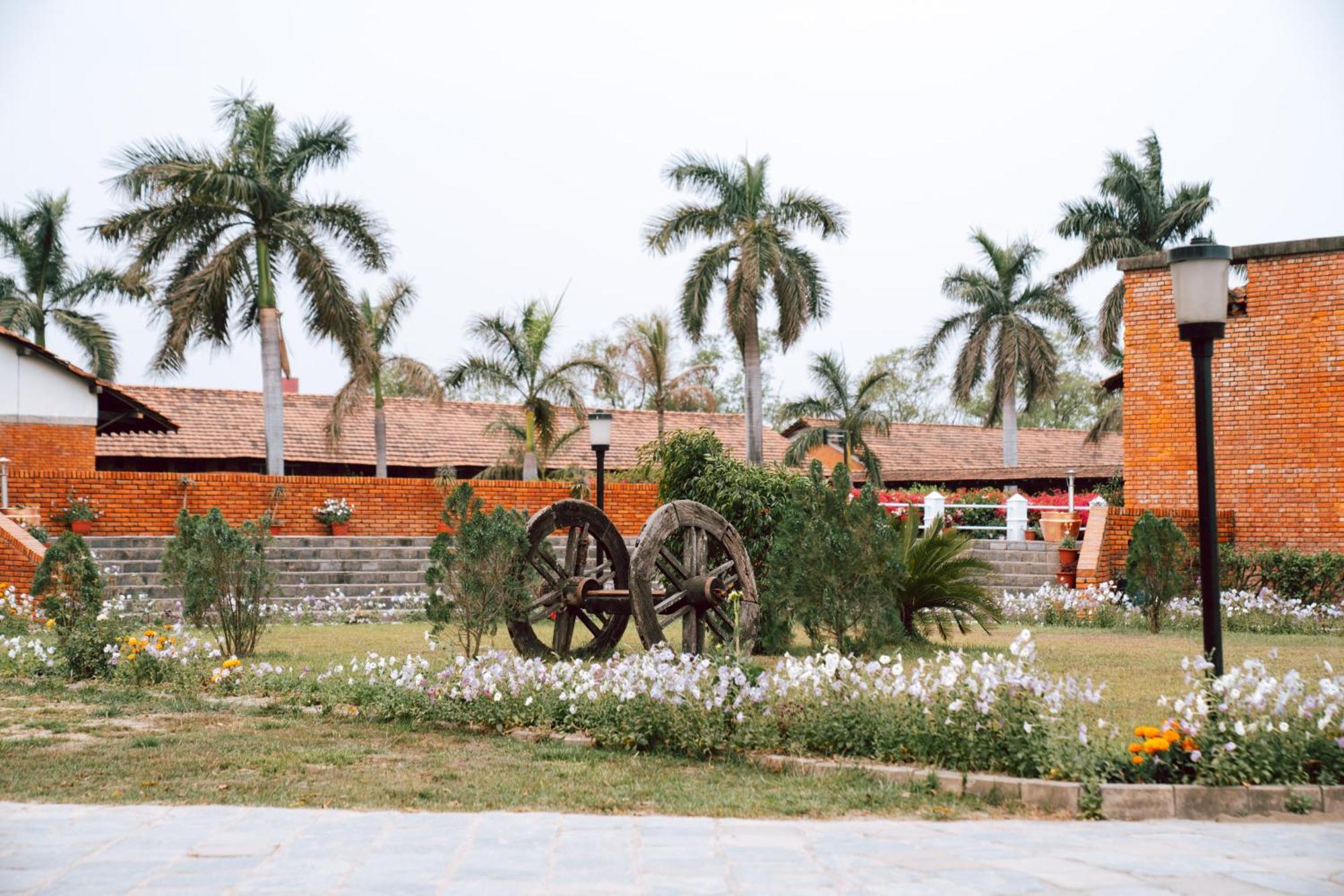 Hokke Lumbini Hotel Exterior photo